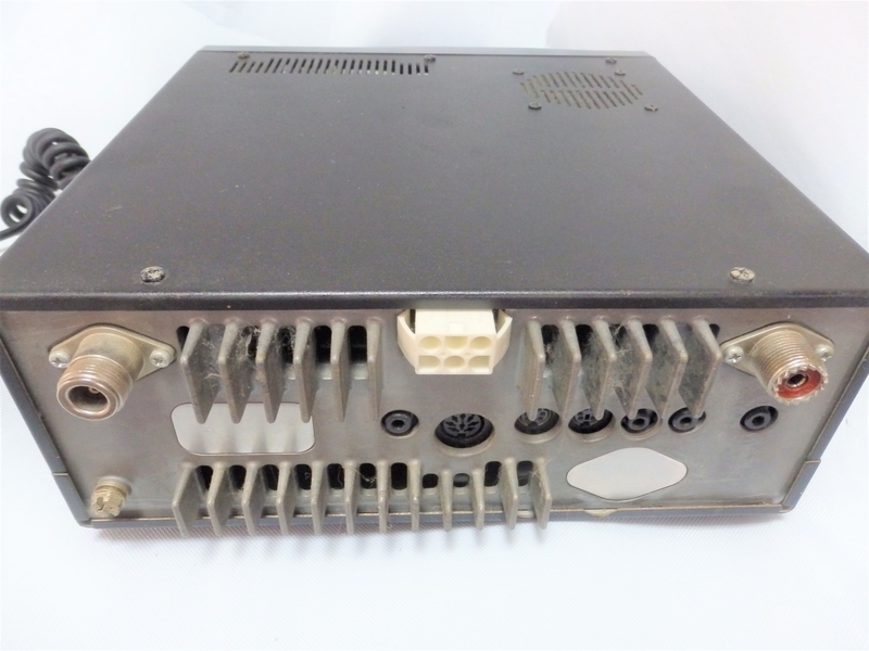IC-911バックスタイル